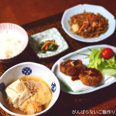 餅巾着入り糸こんにゃくと豆腐の煮物の献立