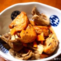 さつま揚げ・人参・舞茸の炒め煮
